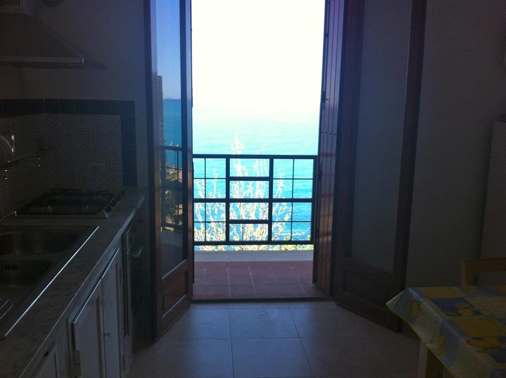 Marco Polo Casa Vacanze Pollina Room photo